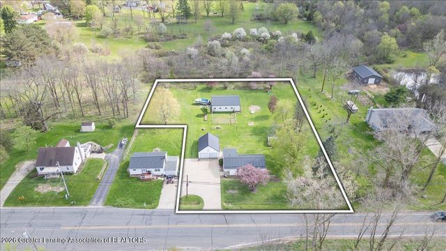 5662 E Clark Road, Bath, MI 48808