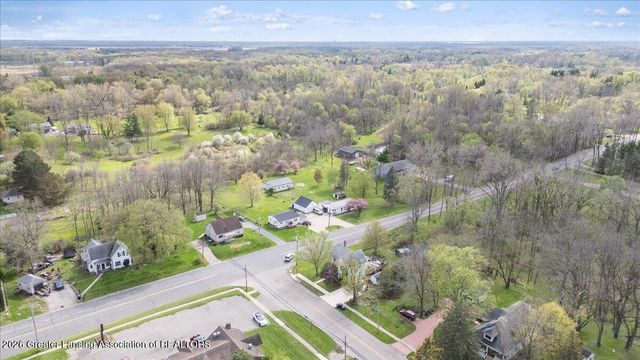 5662 E Clark Road, Bath, MI 48808