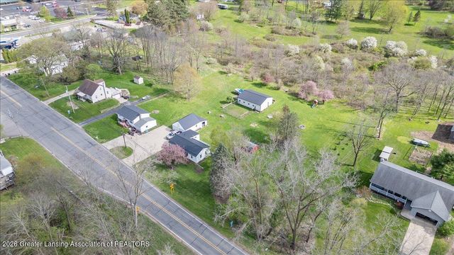 5662 E Clark Road, Bath, MI 48808