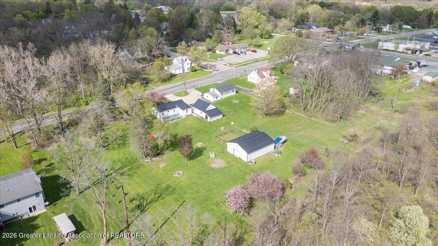 5662 E Clark Road, Bath, MI 48808