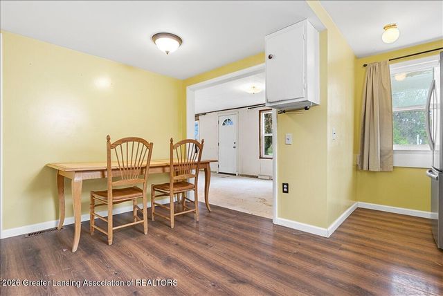5662 E Clark Road, Bath, MI 48808