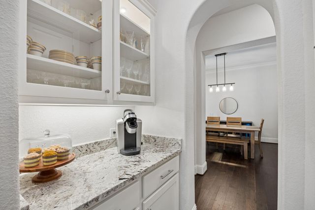 111 N Bimini Twist Circle, The Woodlands, TX 77375