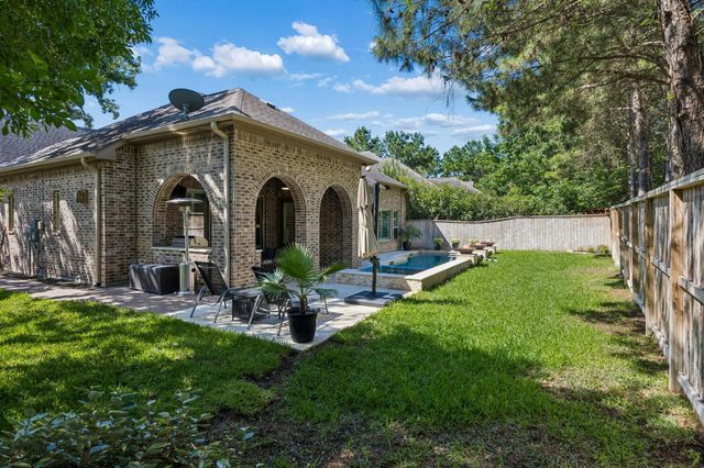 111 N Bimini Twist Circle, The Woodlands, TX 77375