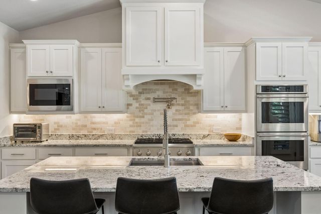 111 N Bimini Twist Circle, The Woodlands, TX 77375