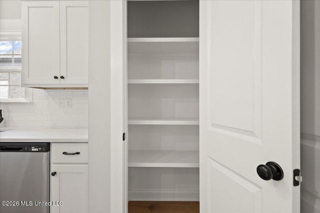 854 Coahoma Court, Nesbit, MS 38651