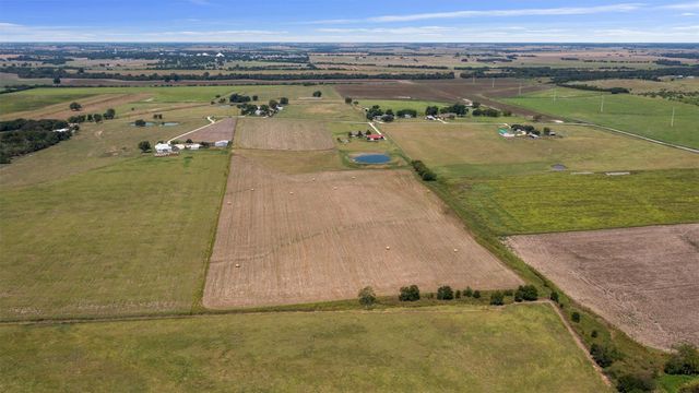 12473 County Road 440, Thorndale, TX 76577