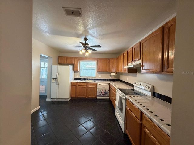 1257 LYNCHBURG ROAD, Lake Alfred, FL 33850