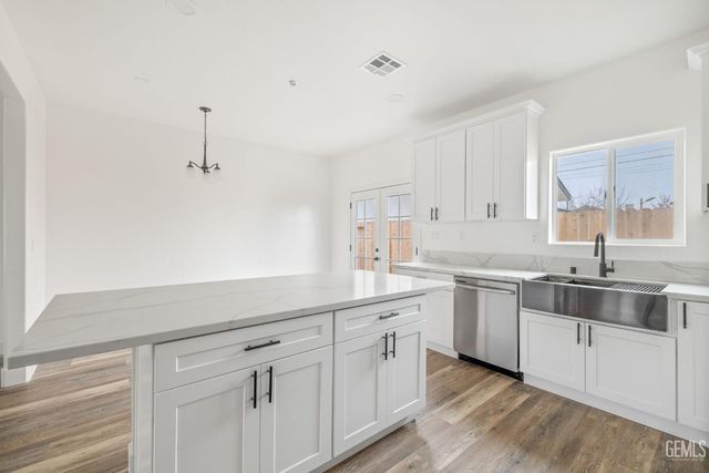 9502 Beam Street, Bakersfield, CA 93311