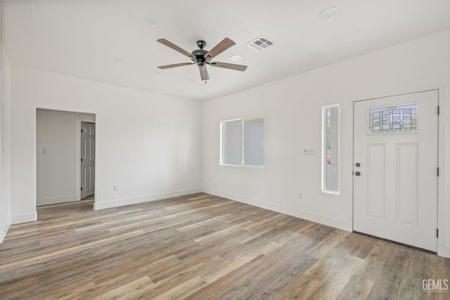 9502 Beam Street, Bakersfield, CA 93311