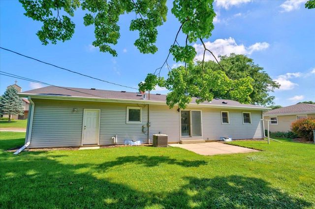 505 Mark Drive, Verona, WI 53593