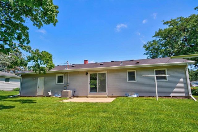 505 Mark Drive, Verona, WI 53593