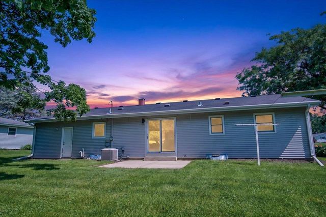 505 Mark Drive, Verona, WI 53593