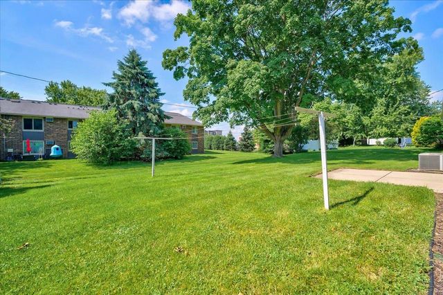 505 Mark Drive, Verona, WI 53593
