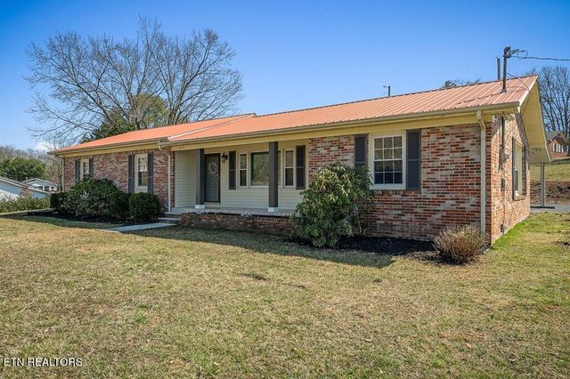 663 N Edgewood Drive, Sparta, TN 38583