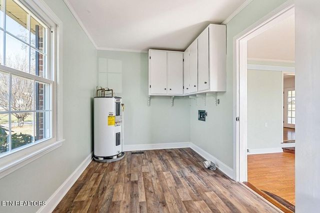 663 N Edgewood Drive, Sparta, TN 38583