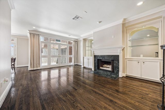 2732 Mid Lane, Houston, TX 77027