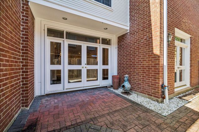 2732 Mid Lane, Houston, TX 77027