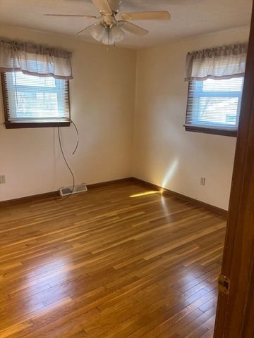 84 D St, Dracut, MA 01826