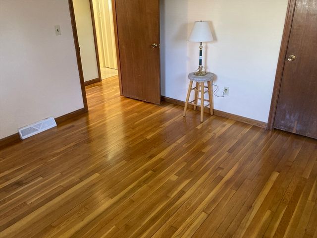 84 D St, Dracut, MA 01826