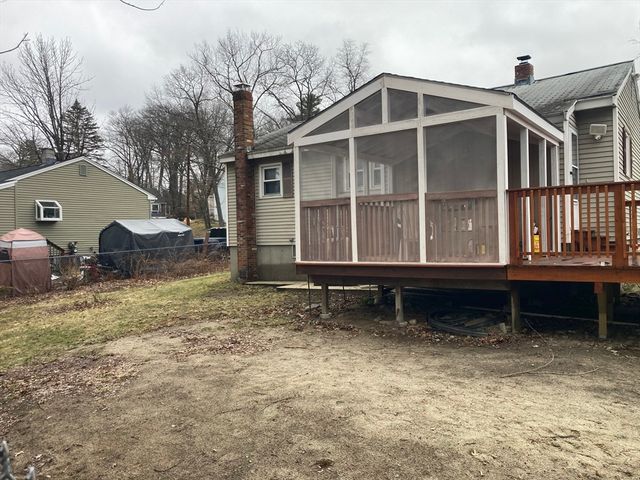 84 D St, Dracut, MA 01826