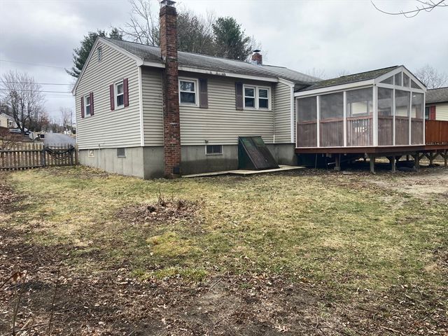 84 D St, Dracut, MA 01826