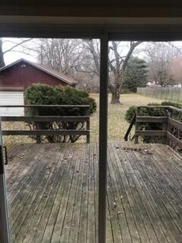 204 W Berry Avenue, Lansing, MI 48910