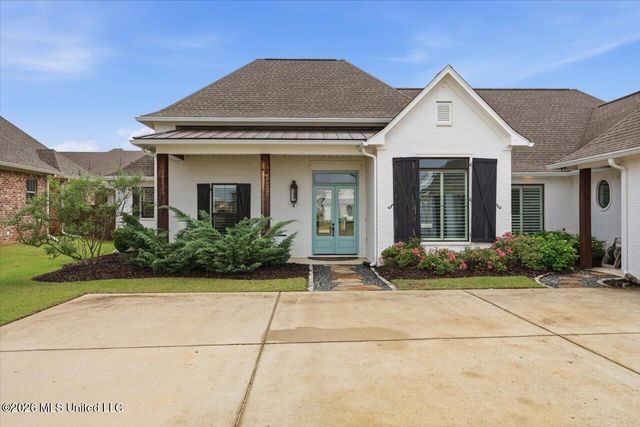 1009 Sapphire Crossing, Flowood, MS 39232