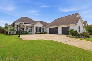 1009 Sapphire Crossing, Flowood, MS 39232