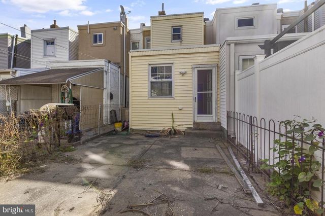 3218 E THOMPSON ST, Philadelphia, PA 19134