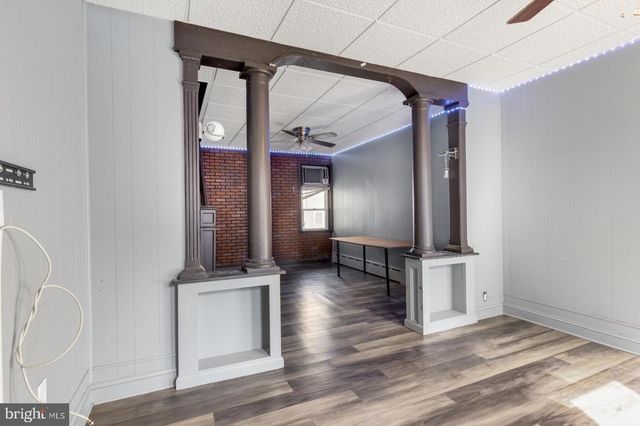 3218 E THOMPSON ST, Philadelphia, PA 19134