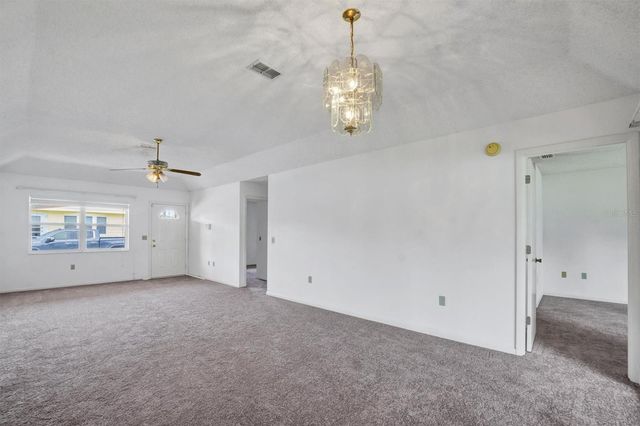 4938 COLONNADES CIRCLE E, Lakeland, FL 33811