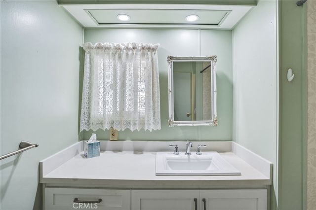 163 El Pajaro, Newbury Park, CA 91320