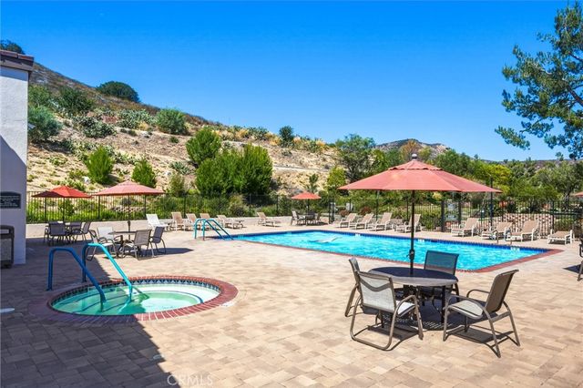 163 El Pajaro, Newbury Park, CA 91320