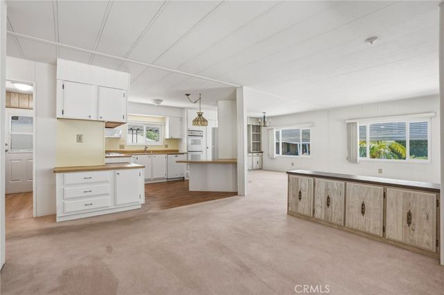 163 El Pajaro, Newbury Park, CA 91320