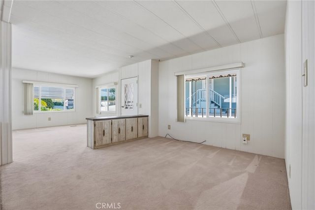 163 El Pajaro, Newbury Park, CA 91320