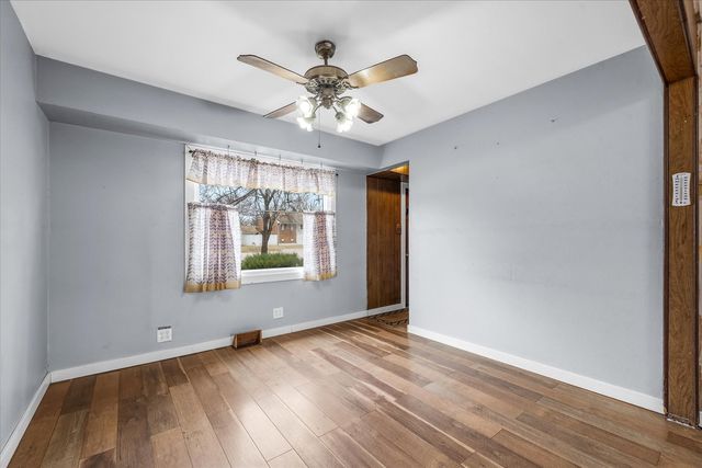 132 N Pinecrest Road, Bolingbrook, IL 60440