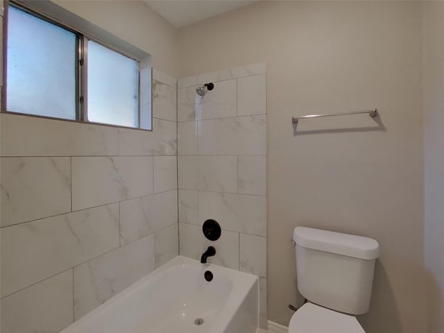 5907 Misty Meadow Street, League City, TX 77573