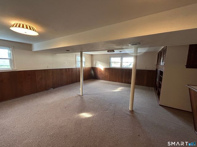 47 Williamson Road, Hamden, CT 06517