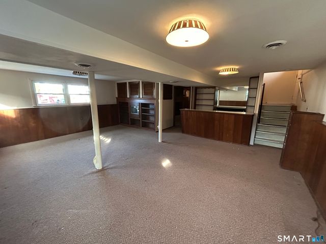 47 Williamson Road, Hamden, CT 06517