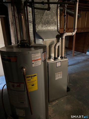 47 Williamson Road, Hamden, CT 06517