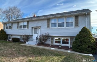 47 Williamson Road, Hamden, CT 06517