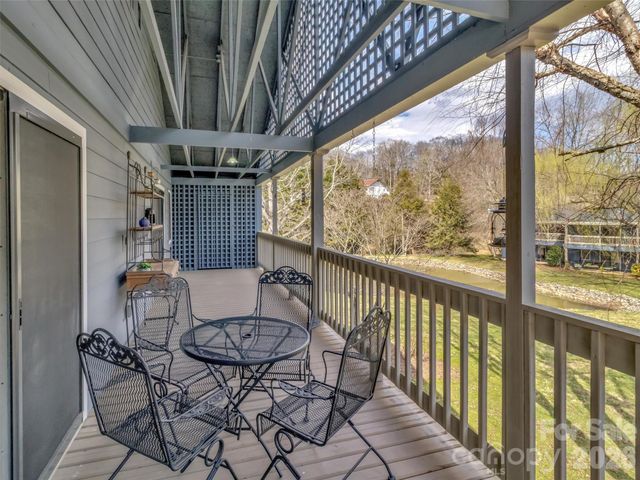 69 Tri Vista Drive 3, Lake Junaluska, NC 28745