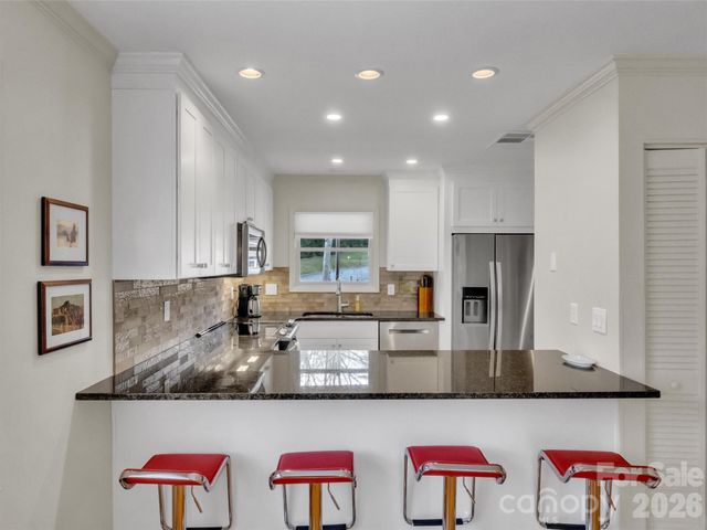 69 Tri Vista Drive 3, Lake Junaluska, NC 28745