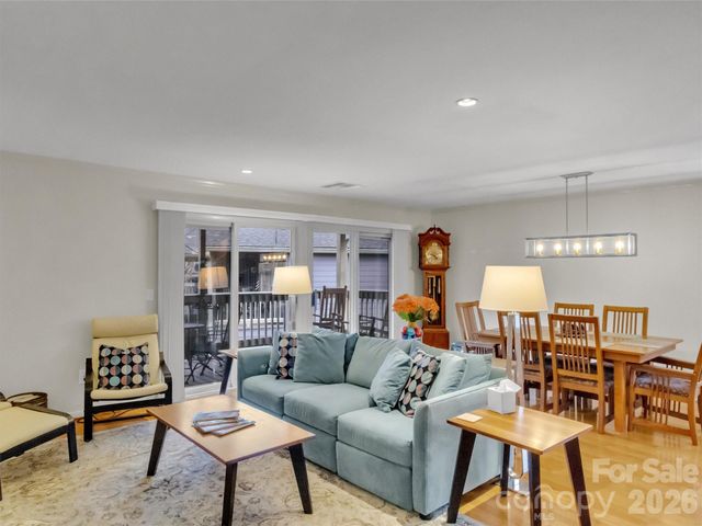 69 Tri Vista Drive 3, Lake Junaluska, NC 28745