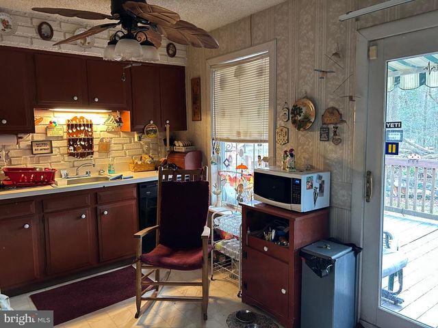 3 DUNWOODY LN, Clementon, NJ 08021