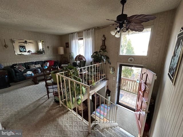 3 DUNWOODY LN, Clementon, NJ 08021