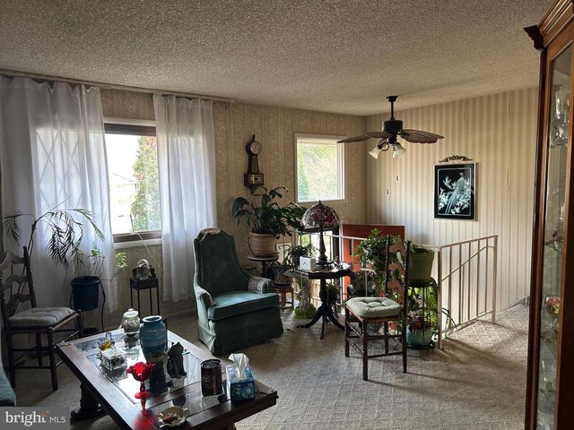 3 DUNWOODY LN, Clementon, NJ 08021