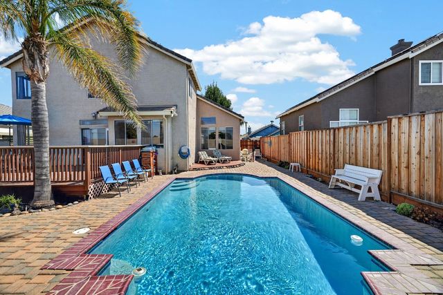2218 Newport Ct, Discovery Bay, CA 94505