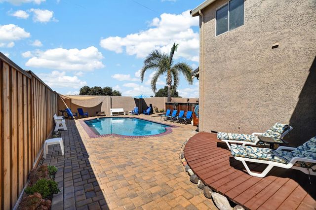2218 Newport Ct, Discovery Bay, CA 94505