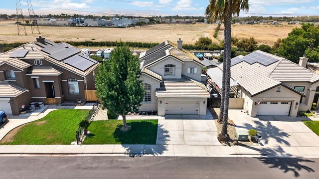 2218 Newport Ct, Discovery Bay, CA 94505